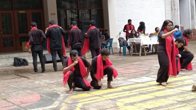 বুয়েটে শহীদ আবরার ফাহাদ স্মরণে প্রতিবাদী সাংস্কৃতিক সমাবেশ