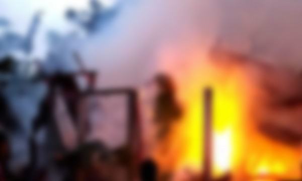 মঠবাড়িয়ায় উপজেলা বিএনপির দলীয় কার্যালয়ে অগ্নি সংযোগ