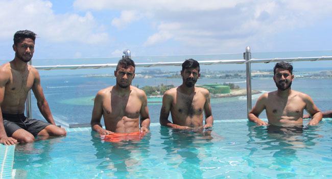 ক্লান্তি লাঘবে দুই দিনের বিশ্রামে ফুটবলাররা