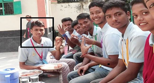 নওগাঁয় পাওয়ার ট্রলি উল্টে কলেজছাত্র নিহত