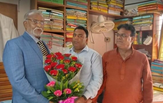 নির্যাতিত নেতাকর্মীর পাশে সবসময় থাকবো : অ্যাড তৈমুর
