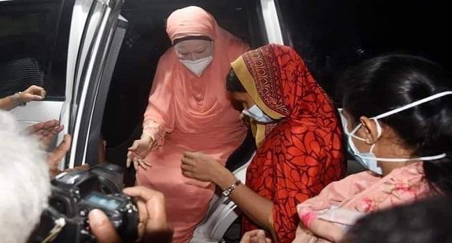 খালেদা জিয়ার সুস্থতা কামনায় দেশব্যাপী দোয়া শুক্রবার
