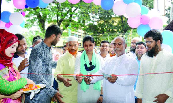 বেসরকারি চিকিৎসা খাতকে আরো দায়িত্বশীল হতে হবে : রসিক মেয়র
