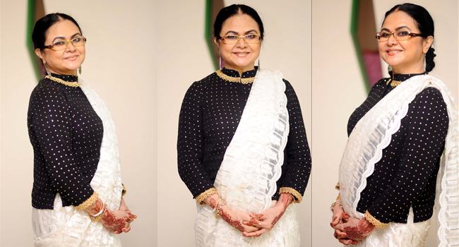 ফিরেই আলোচনায় শান্তা ইসলাম