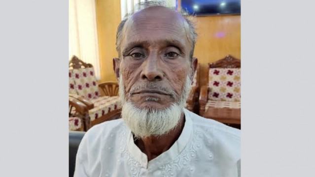ছেলের চেয়ে বাবা ৬ বছরের ছোট!