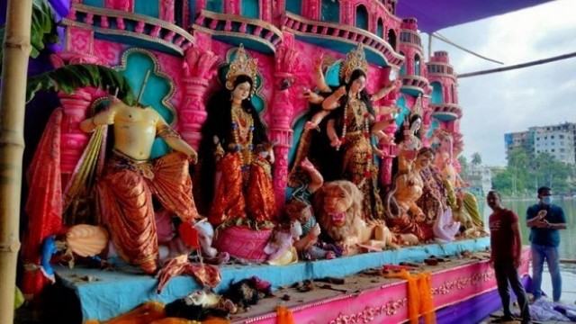 মন্দির ও বাড়িঘরে হামলা : ঢালাও রাজনীতিকরণে বিরক্ত হিন্দু নেতারা