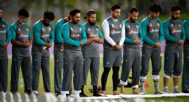 ভারতের বিপক্ষে পাকিস্তানের দল ঘোষণা
