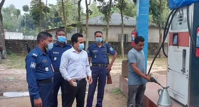 পেট্রলপাম্পে মাপে চুরি, মালিককে অর্থদণ্ড