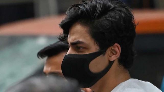 ২৬ দিন পর জেলের বাইরে আরিয়ান