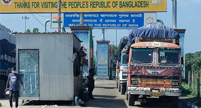 ২৪ ঘণ্টা খোলা থাকবে বেনাপোল-পেট্রাপোল সীমান্ত