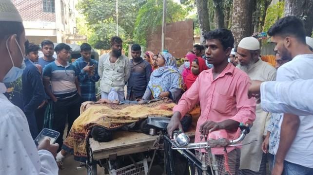 টাঙ্গাইলে মোটরসাইকেল দুর্ঘটনায় ৩ কিশোর নিহত
