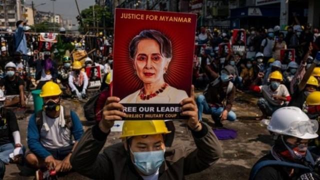 সুচির বিরুদ্ধে 'ভোট জালিয়াতি’র অভিযোগ সামরিক জান্তার