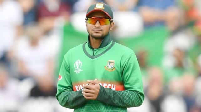 শীর্ষস্থান হারালেন সাকিব