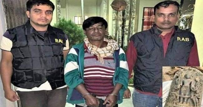 রাণীনগরে কষ্টি পাথরের মূর্তি উদ্ধার, ব্যবসায়ী আটক