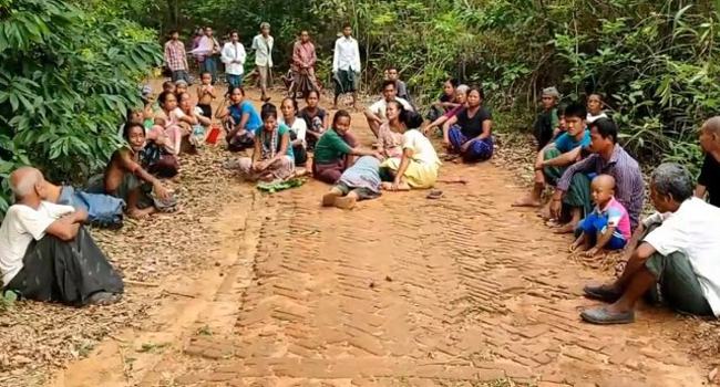 পাহাড়ে কিসের কান্না, কিসের উত্তাপ!