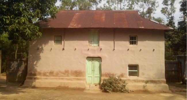 বিলুপ্তির পথে গ্রাম বাংলার এসি