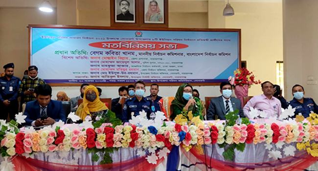 কোনো প্রার্থী ব্যালট পেপারে হাত দেয়ার চেষ্টা করবেন না : কবিতা খানম