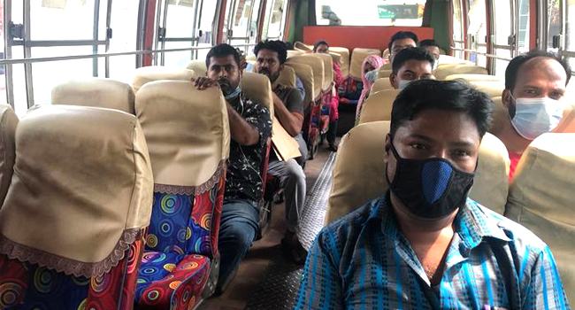 গণপরিবহনে ভাড়া বৃদ্ধি : দায় কে বহন করবেন