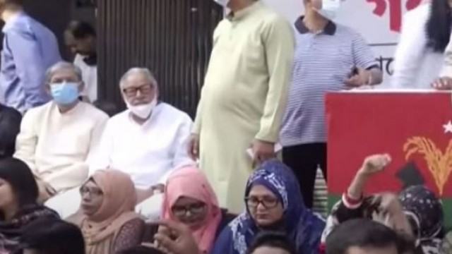 খালেদা জিয়াকে মুক্ত করার ক্ষমতা বিএনপির রয়েছে : নজরুল ইসলাম খান