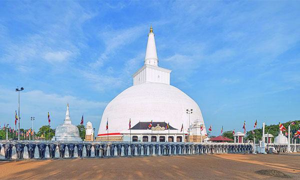 অনুরাধাপুরা কাহিনী