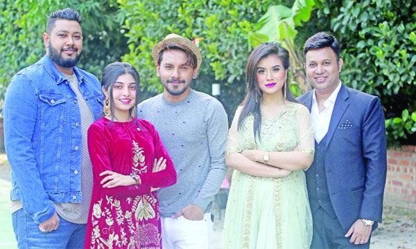 প্রচারে ‘ইয়াং স্টার’