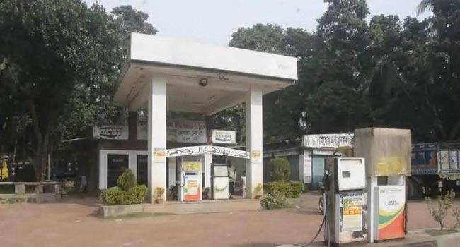 বাংলাদেশে জ্বালানি তেলের দাম নির্ধারণ পদ্ধতিতে সংস্কারের তাগিদ কেন?
