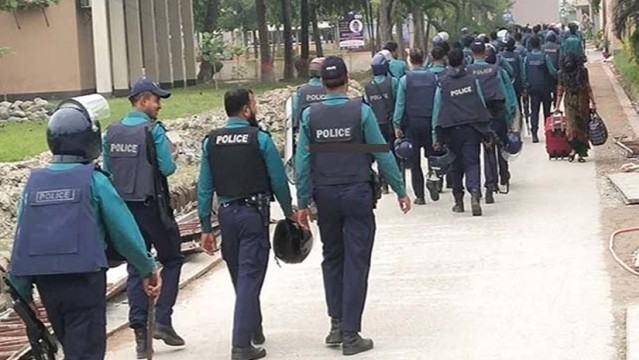 কুয়েট শিক্ষকের মৃত্যু : ছাত্রলীগ নেতাসহ ৯ শিক্ষার্থীকে সাময়িক বহিষ্কার