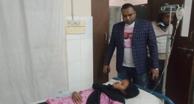 ফরিদপুরের বিএসএমএমসি হাসপাতালেই অস্ত্রোপচার করে বের করা হলো মনিবার পেটের কাঁচি