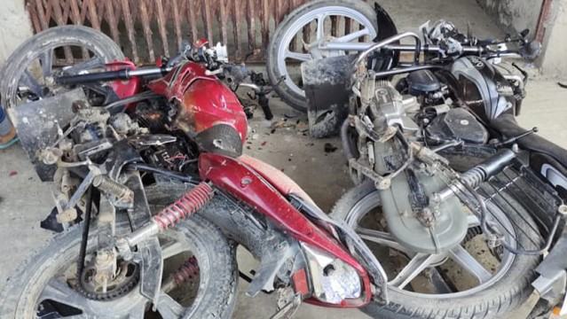 নোয়াখালীতে চেয়ারম্যানপ্রার্থীর সমর্থকদের পাল্টাপাল্টি হামলায় আহত ৩
