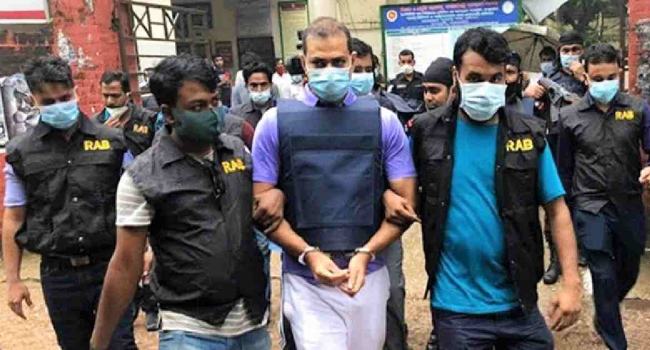 চট্টগ্রামে ওসি প্রদীপের বিরুদ্ধে চার্জ গঠন শেষে বিচার শুরু