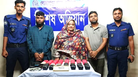 লোহাগাড়ায় পুলিশের অভিযানে ৬৩ হাজার ইয়াবা উদ্ধার, গ্রেফতার ৬