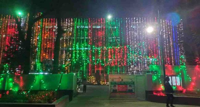 পর্দা নামল ঢাকা বিশ্ববিদ্যালয়ের শতবর্ষ উদযাপনের