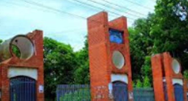 ভাসানী বিশ্ববিদ্যালয়ে বিবাহিত ছাত্রীদের হল ছাড়ার নির্দেশ