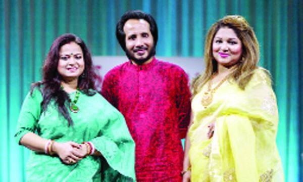 একই অনুষ্ঠানে দিঠি, সমরজিৎ ও চম্পা