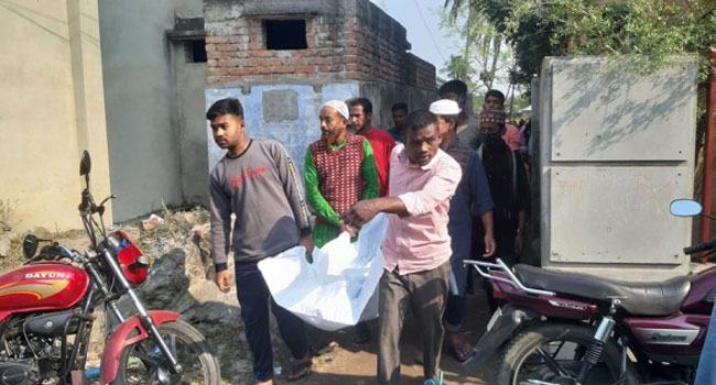 পাবনায় বিষাক্ত মদপানে ৩ বন্ধুর মৃত্যু