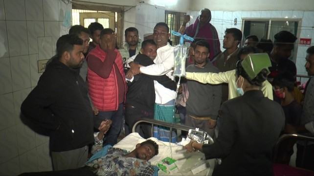 ভোলায় চেয়ারম্যান প্রার্থীর প্রচারণায় দফায় দফায় হামলা