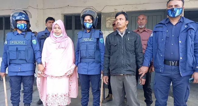 ঠাকুরগাঁওয়ে হঠাৎ কেন্দ্রে ঢুকে ব্যালট বাক্স ছিনতাই, সাংবাদিক মারধর