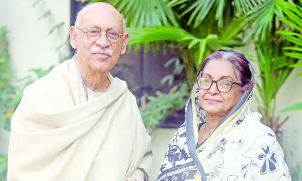 আবুল হায়াত ও দিলারা জামানের ‘দায়মুক্তি’