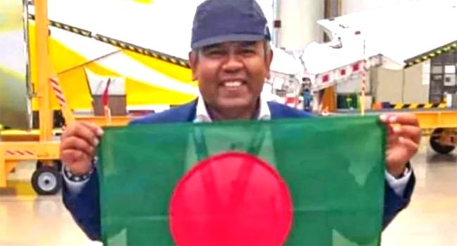 হেলিকপ্টারের পর এবার বার্লিনে বিমান তৈরিতে সাফল্য রুহিনের
