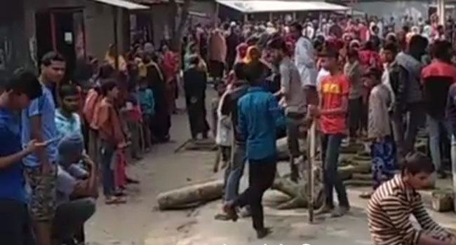 রাস্তা অবরোধ করায় সরিষাবাড়ীতে পরাজিত প্রার্থী আটক