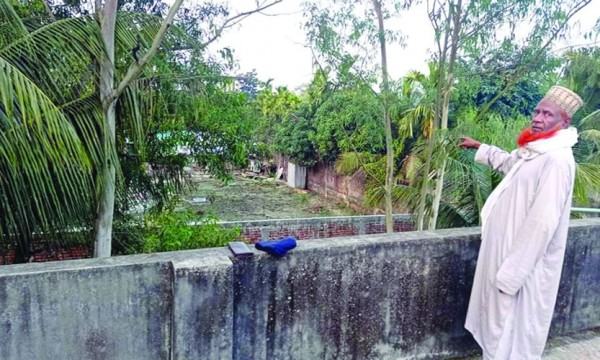 পেকুয়ায় জবরদখলের কবলে মাদরাসার জমি