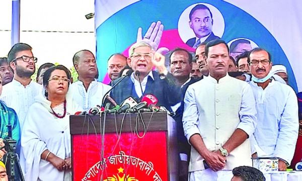 বিনা চিকিৎসায় খালেদা জিয়ার অঘটনের দায় সরকারকেই নিতে হবে : মির্জা ফখরুল