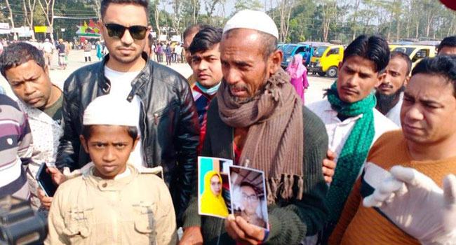 লাশের আশায় এখনো বিষখালী নদীতে খুঁজে বেড়াচ্ছেন স্বজনরা
