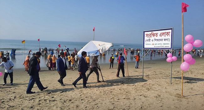 কক্সবাজার সৈকতে নারী-শিশুদের জন্য তৈরি হলো সংরক্ষিত জোন