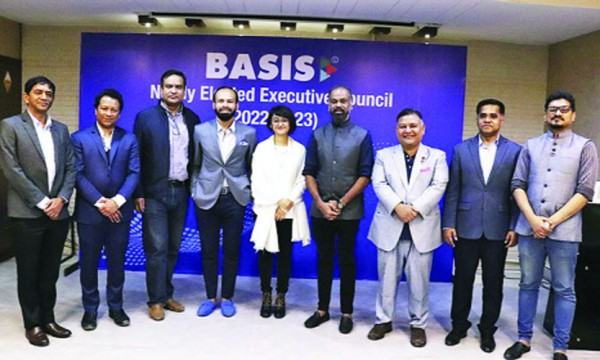 বেসিসের নতুন সভাপতি রাসেল টি আহমেদ