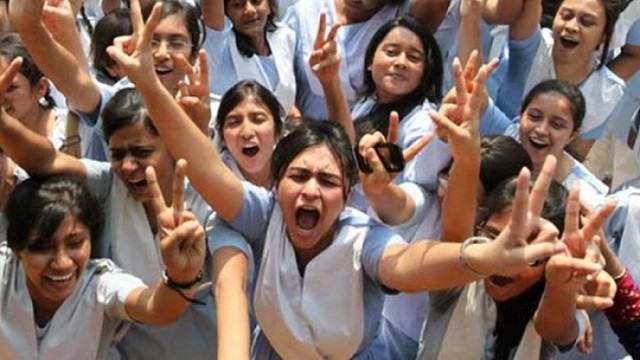 ৫৪৯৪ শিক্ষাপ্রতিষ্ঠানে শতভাগ পাস