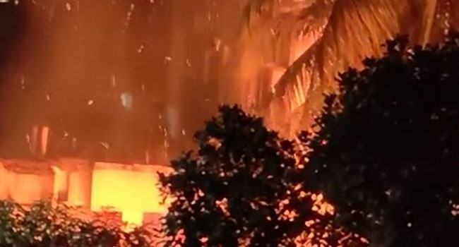 নববর্ষে রাজধানীতে ফানুস থেকে কয়েক জায়গায় আগুন