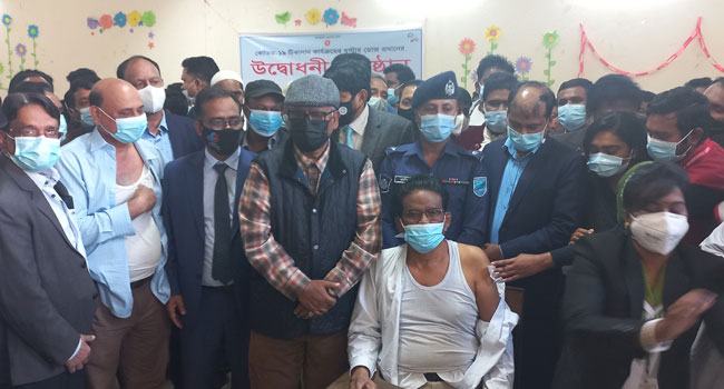 করোনা বাড়লে আবারো লকডাউনের সিদ্ধান্ত : স্বাস্থ্যমন্ত্রী