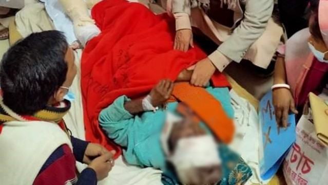বরিশালে পৃথক সড়ক দুর্ঘটনায় ৫ জন নিহত, আহত ৩০