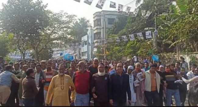 নির্বাচন হবে জনগণ বনাম নৌকা : তৈমূর আলম